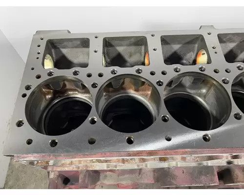 CUMMINS ISM Engine Block