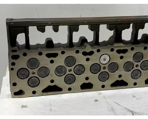 CUMMINS ISM Engine Cylinder Head