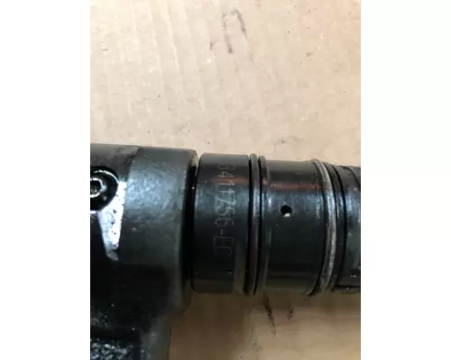 CUMMINS ISM Fuel Injector