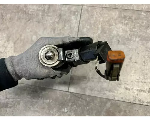 CUMMINS ISM Fuel Injector