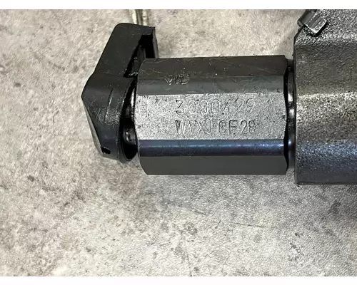 CUMMINS ISM Fuel Injector