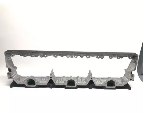 CUMMINS ISM Valve Cover Base