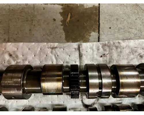 CUMMINS ISX 450ST Camshaft