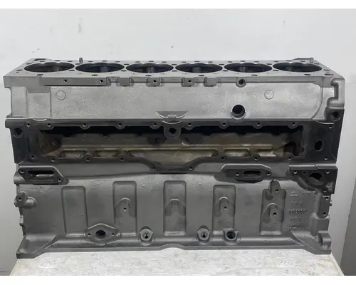 CUMMINS ISX DPF Cylinder Block
