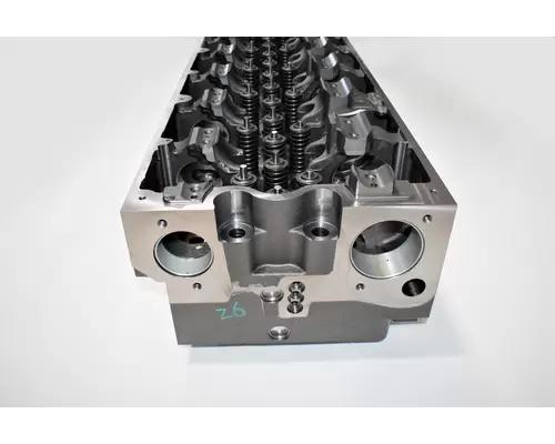 CUMMINS ISX DPF Cylinder Head