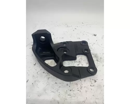CUMMINS ISX DPF Engine Mounts