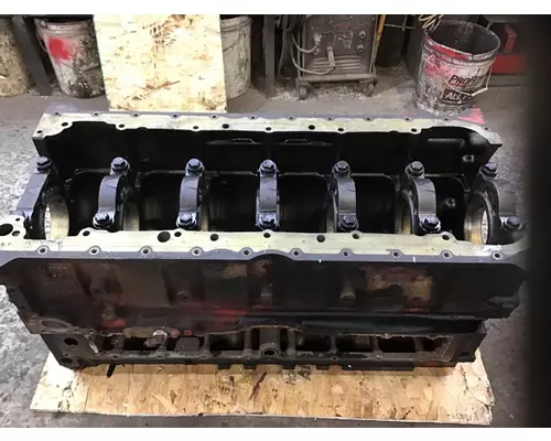 CUMMINS ISX EGR CYLINDER BLOCK