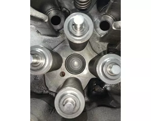 CUMMINS ISX EGR Cylinder Head