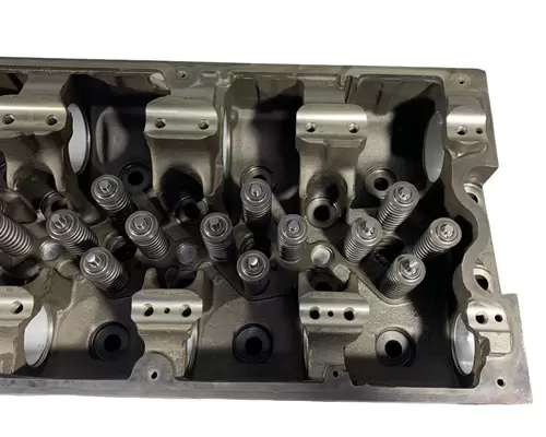 CUMMINS ISX EGR Cylinder Head