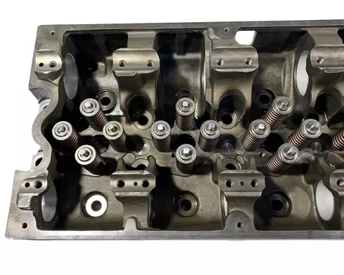 CUMMINS ISX EGR Cylinder Head