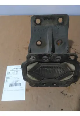 CUMMINS ISX EGR ENGINE MOUNTS, ENGINE (REAR)