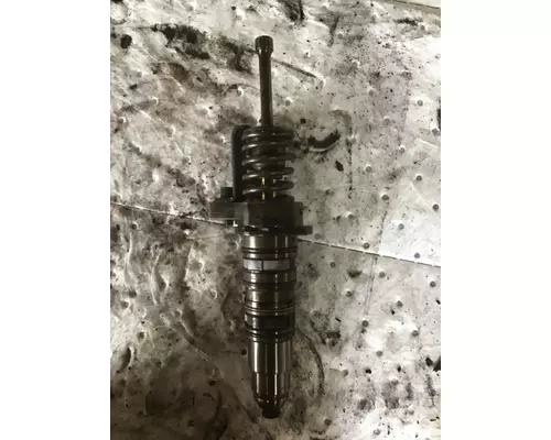 CUMMINS ISX EPA 04 FUEL INJECTOR