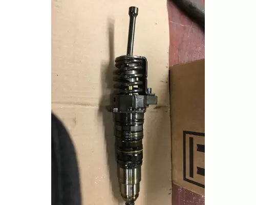 CUMMINS ISX EPA 04 FUEL INJECTOR