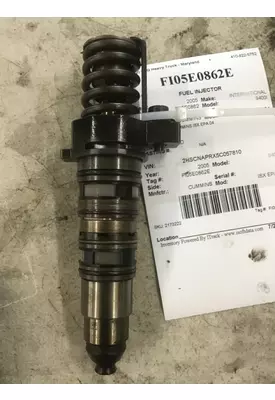 CUMMINS ISX EPA 04 FUEL INJECTOR