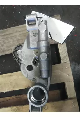 CUMMINS ISX EPA 04 OIL PUMP