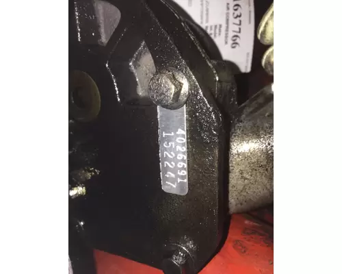 CUMMINS ISX EPA 04 OIL PUMP