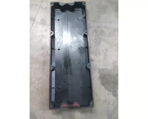 CUMMINS ISX EPA 04 VALVE COVER