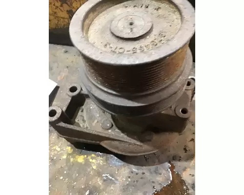 CUMMINS ISX EPA 04 WATER PUMP