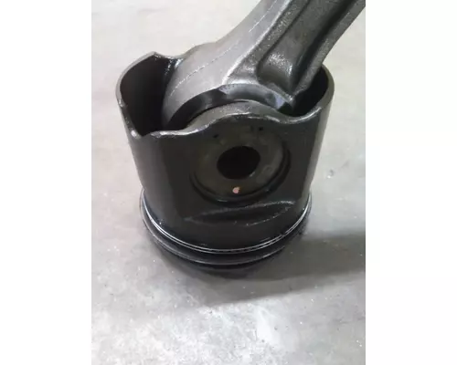 CUMMINS ISX12 CONNECTING ROD