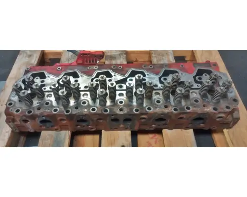 CUMMINS ISX12 Cylinder Head