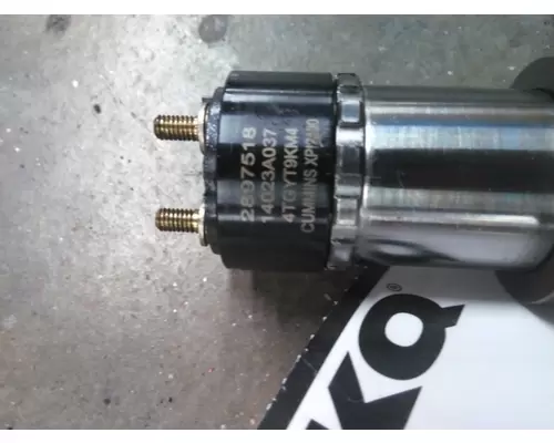 CUMMINS ISX12 FUEL INJECTOR
