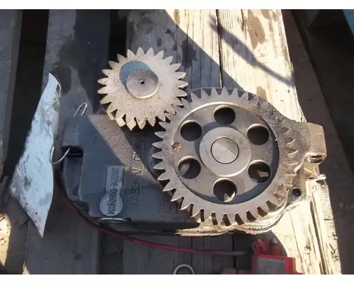 CUMMINS ISX12 OIL PUMP