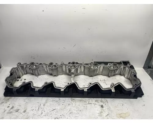 CUMMINS ISX12 Valve Cover Base