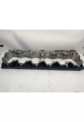 CUMMINS ISX12 Valve Cover Base