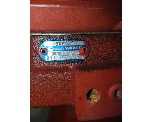 CUMMINS ISX15 Air Compressor