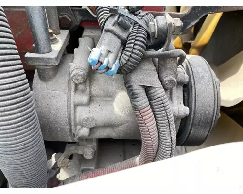 CUMMINS ISX15 Air Conditioner Compressor