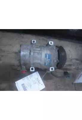 CUMMINS ISX15 Air Conditioner Compressor