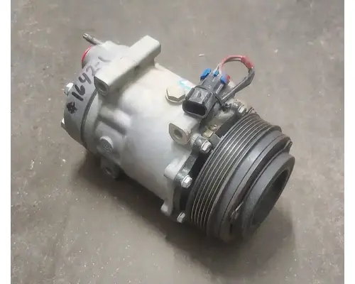 CUMMINS ISX15 Air Conditioner Compressor