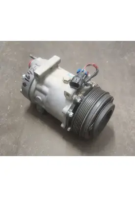 CUMMINS ISX15 Air Conditioner Compressor