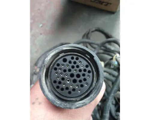CUMMINS ISX15 CAB TO ENGINE WIRING HARNESS