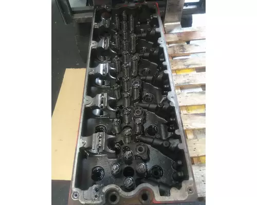 CUMMINS ISX15 CYLINDER HEAD