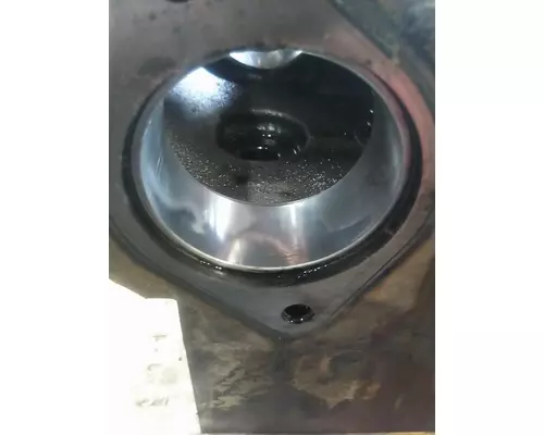 CUMMINS ISX15 CYLINDER HEAD