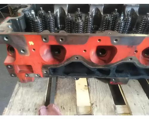CUMMINS ISX15 CYLINDER HEAD