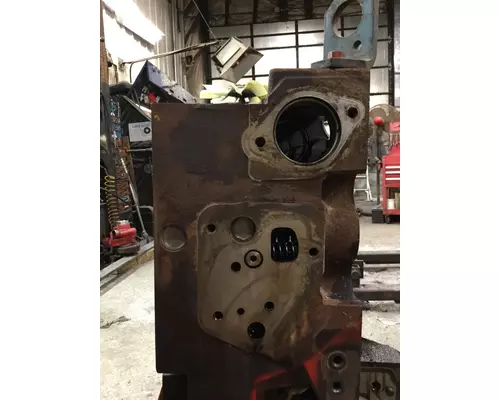 CUMMINS ISX15 CYLINDER HEAD