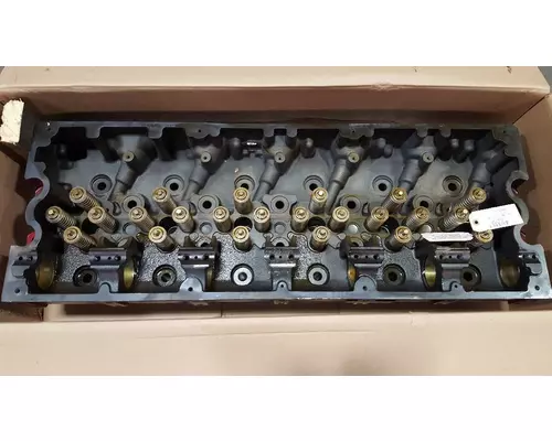 CUMMINS ISX15 CYLINDER HEAD