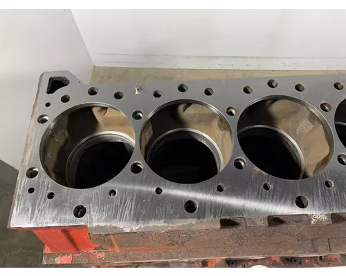 CUMMINS ISX15 Cylinder Block
