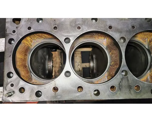 CUMMINS ISX15 Cylinder Block