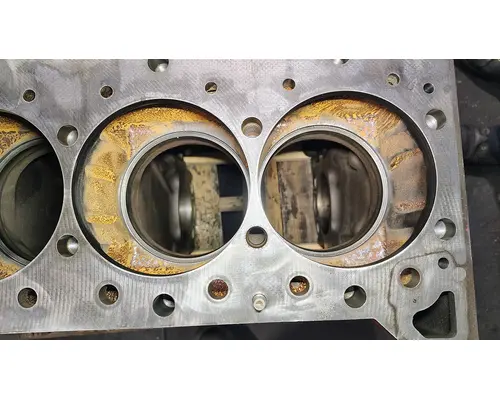 CUMMINS ISX15 Cylinder Block