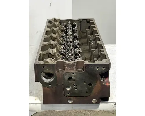 CUMMINS ISX15 Cylinder Head