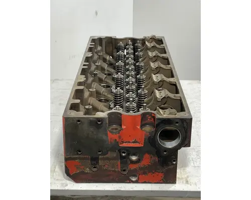CUMMINS ISX15 Cylinder Head