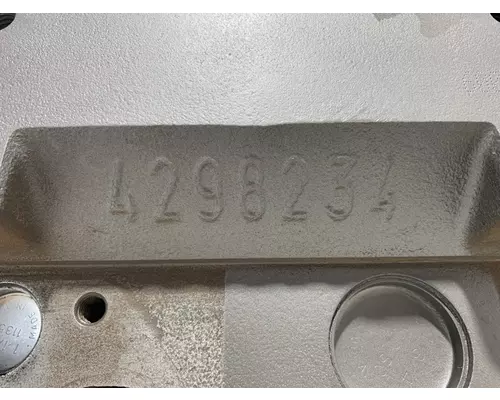 CUMMINS ISX15 Cylinder Head