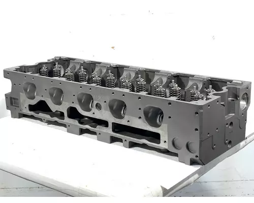 CUMMINS ISX15 Cylinder Head