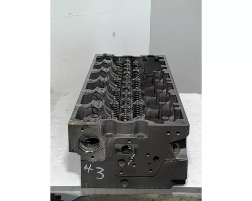 CUMMINS ISX15 Cylinder Head