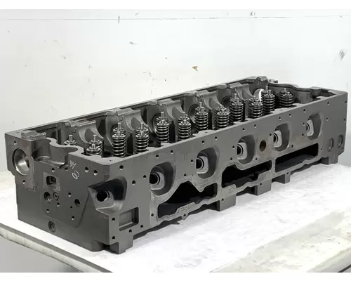 CUMMINS ISX15 Cylinder Head
