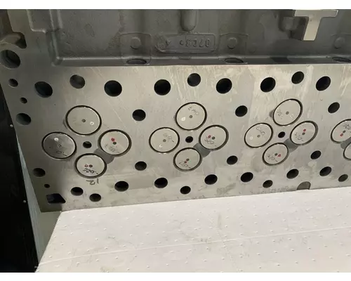 CUMMINS ISX15 Cylinder Head