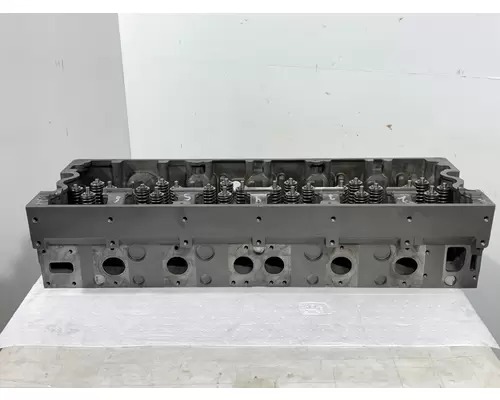 CUMMINS ISX15 Cylinder Head